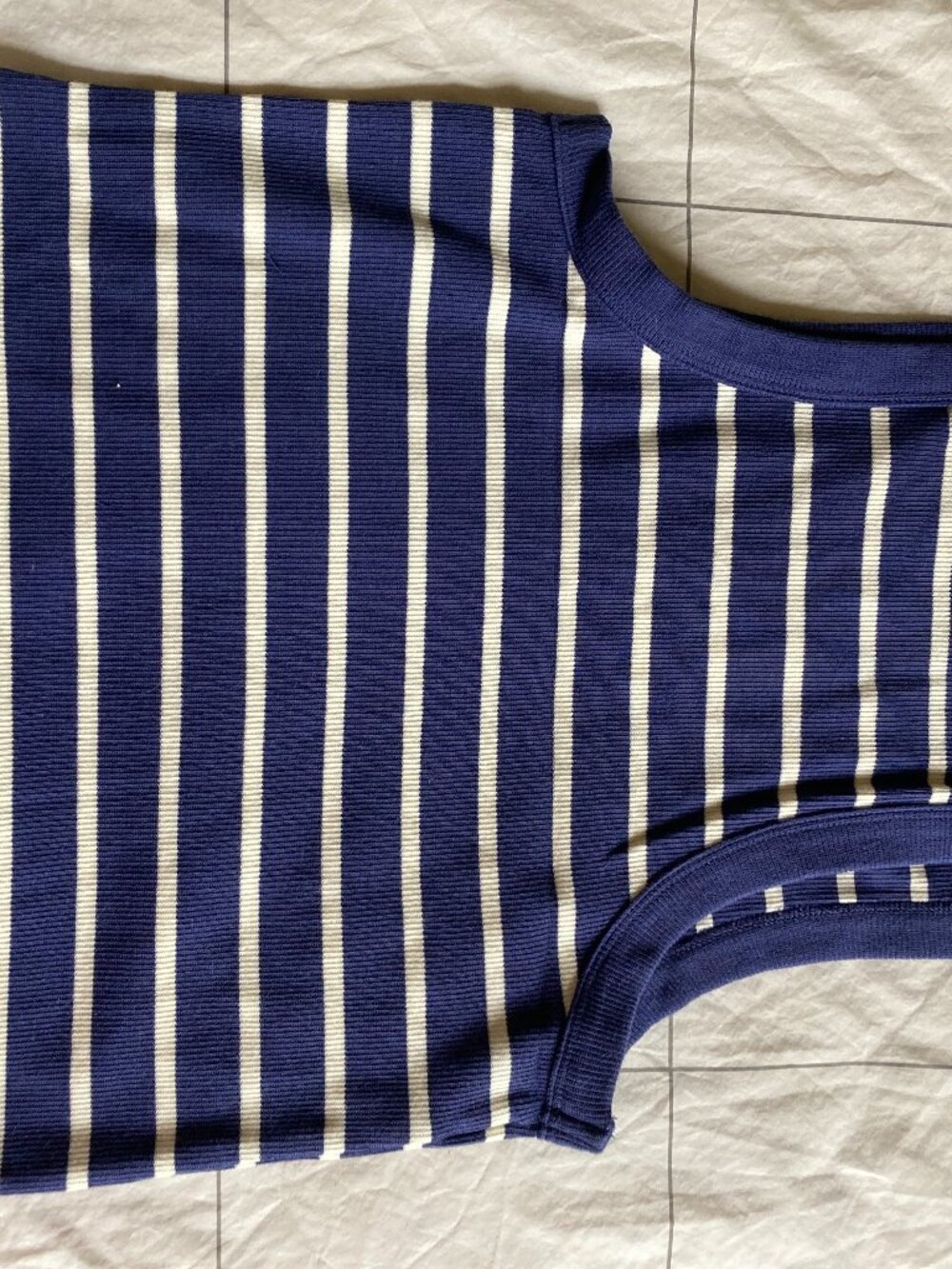 Lexi Rib Sun In High Neck Crop Tank - Picture 5 of 5